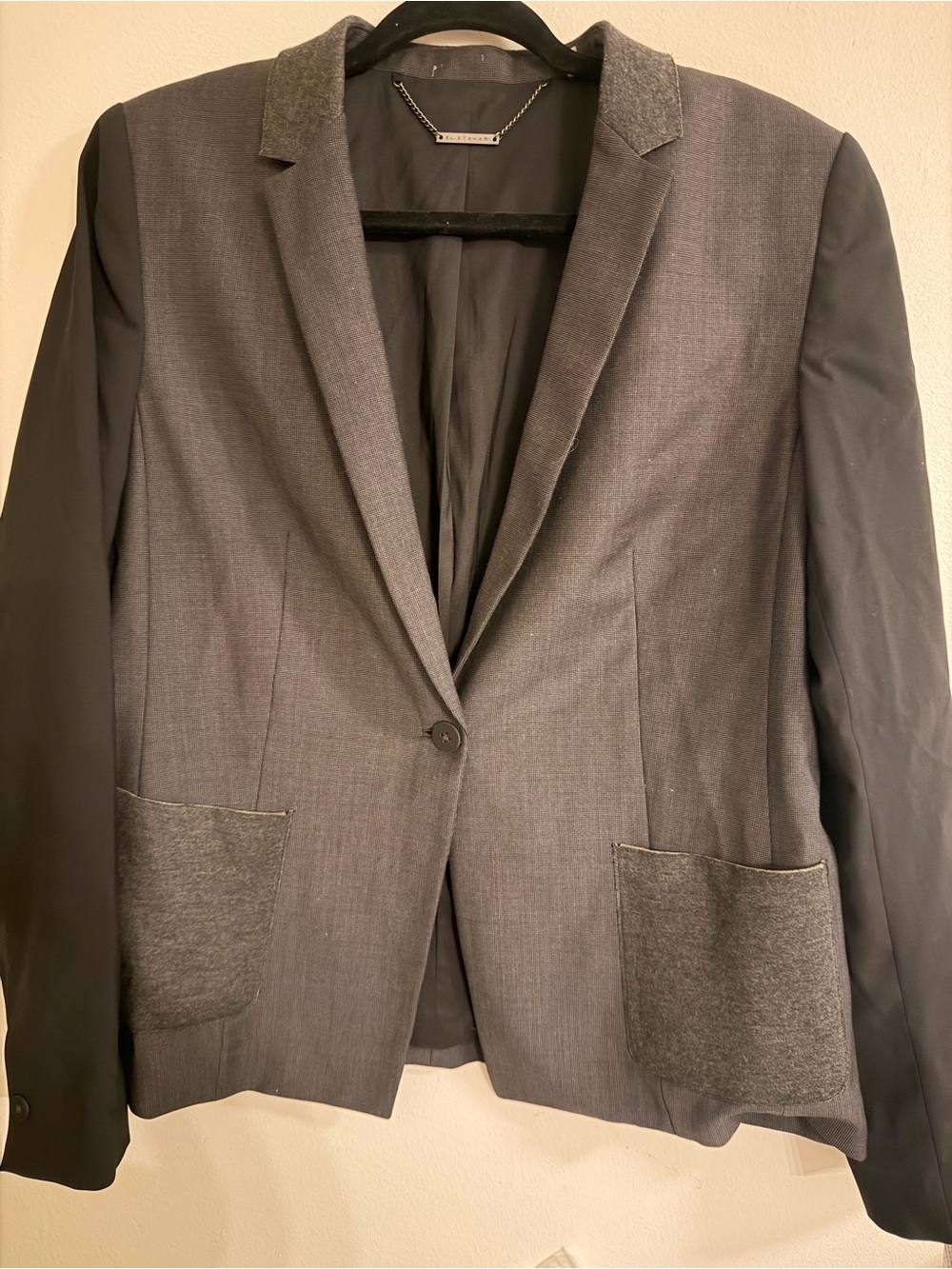 Elie Tahari Gray Blazer with Black Sleeves